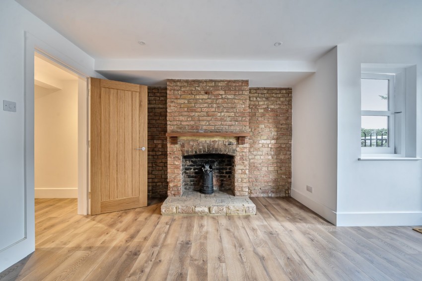 Images for Flackwell Heath, High Wycombe, Buckinghamshire EAID:2640919782 BID:FHH