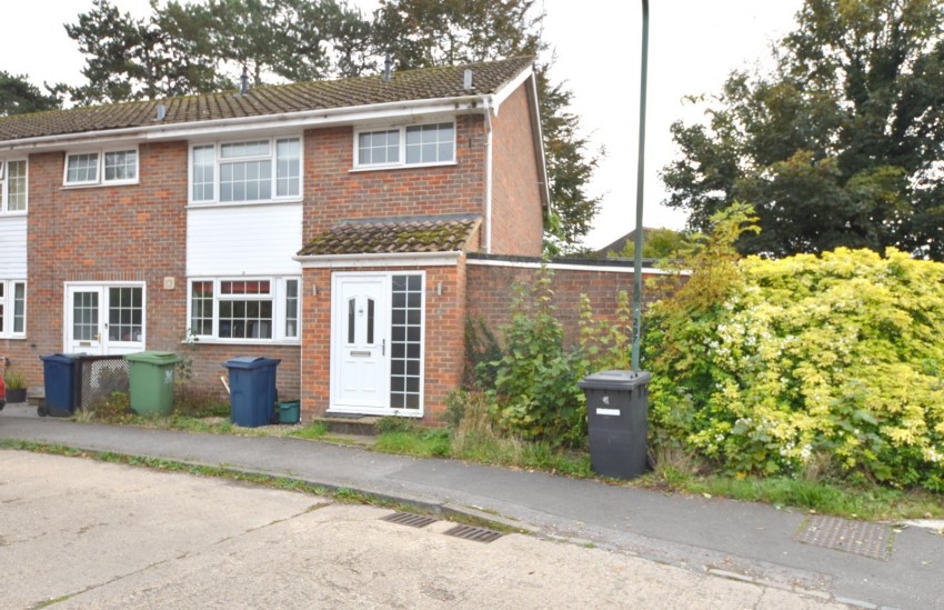 Images for Wooburn Green, High Wycombe, Buckinghamshire EAID:2640919782 BID:FHH