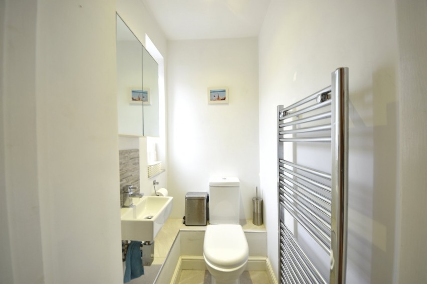 Images for Wooburn Green, High Wycombe, Buckinghamshire EAID:2640919782 BID:FHH