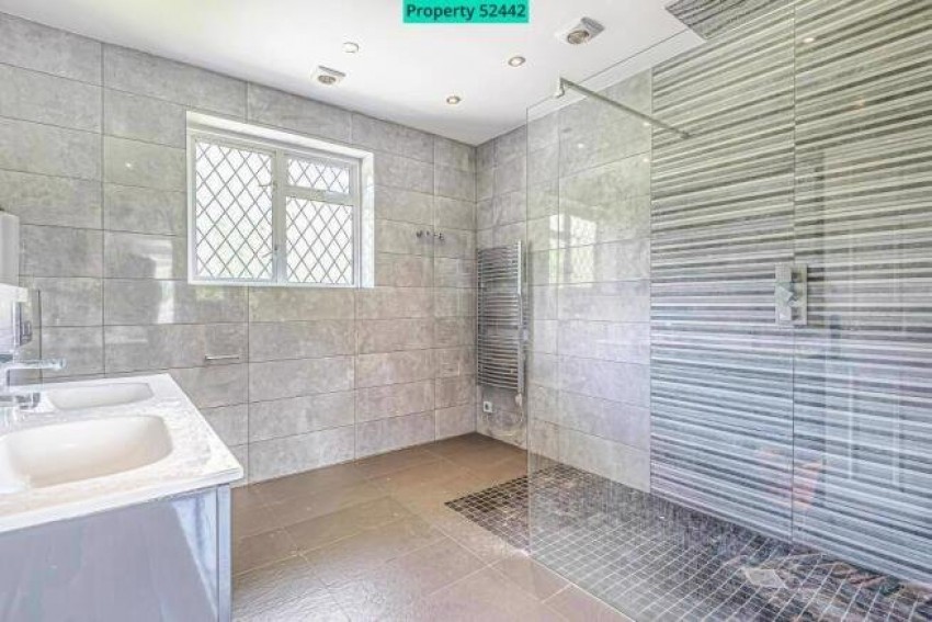 Images for High Wycombe, Buckinghamshire EAID:2640919782 BID:FHH