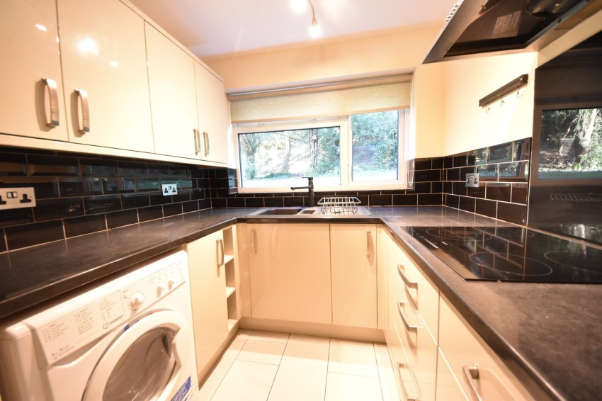 Images for Brambleside, High Wycombe, Buckinghamshire EAID:2640919782 BID:FHL