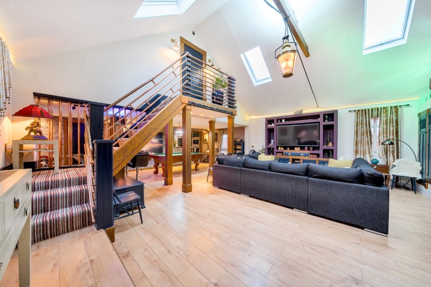 Images for Loudwater, High Wycombe, Buckinghamshire EAID:2640919782 BID:FHH