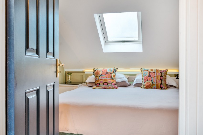 Images for Loudwater, High Wycombe, Buckinghamshire EAID:2640919782 BID:FHH