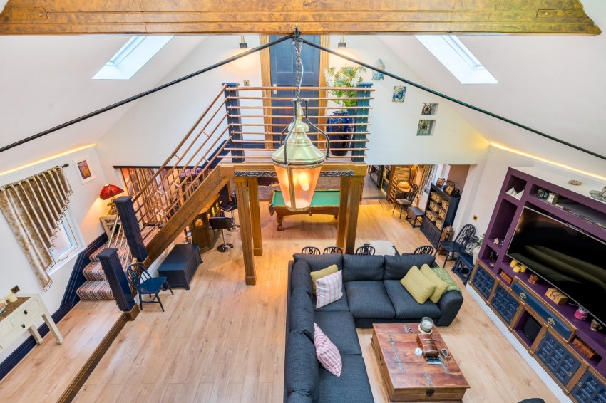 Images for Loudwater, High Wycombe, Buckinghamshire EAID:2640919782 BID:FHH