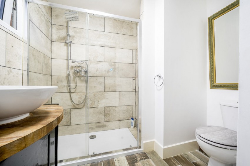 Images for Loudwater, High Wycombe, Buckinghamshire EAID:2640919782 BID:FHH