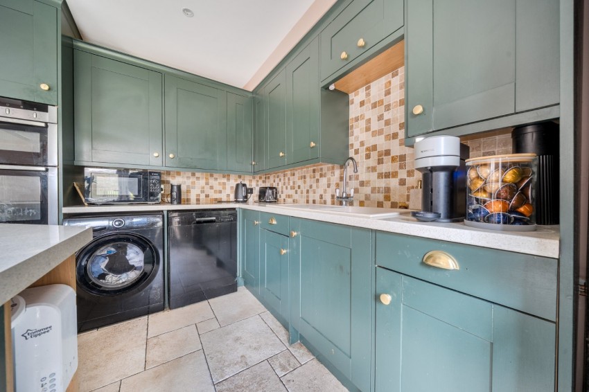 Images for High Wycombe, Buckinghamshire EAID:2640919782 BID:FHH