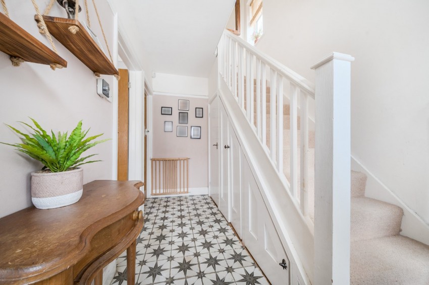 Images for High Wycombe, Buckinghamshire EAID:2640919782 BID:FHH