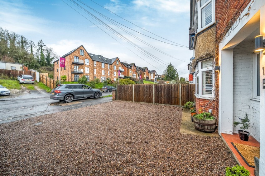 Images for High Wycombe, Buckinghamshire EAID:2640919782 BID:FHH