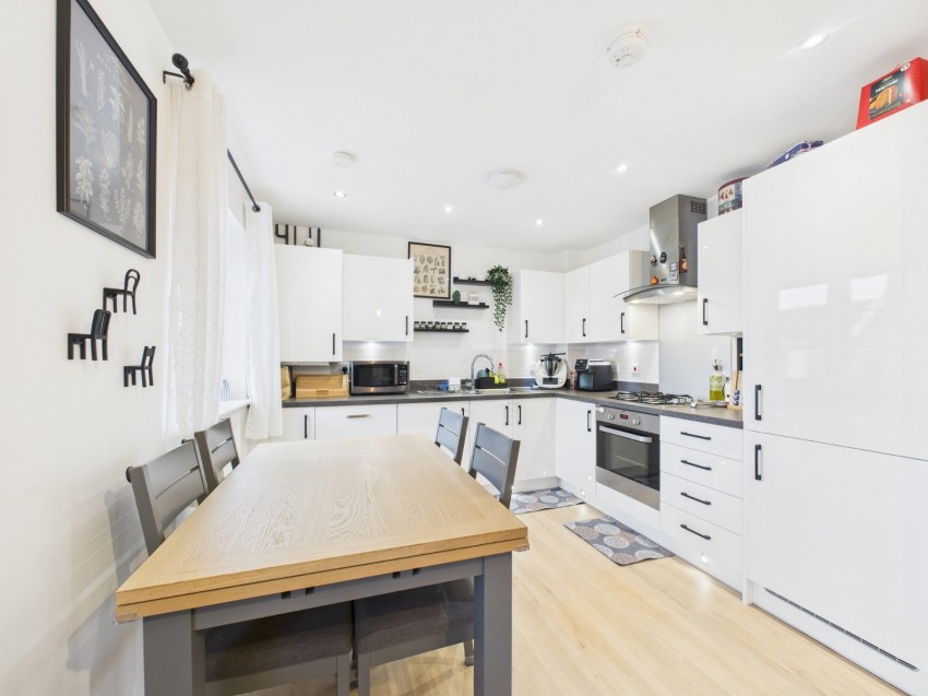 Images for High Wycombe, Buckinghamshire EAID:2640919782 BID:FHH