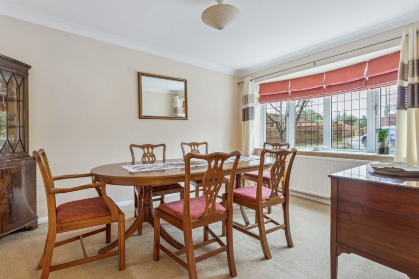 Images for Flackwell Heath, High Wycombe, Buckinghamshire EAID:2640919782 BID:FHH