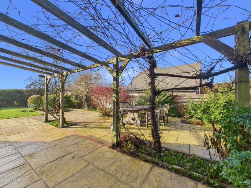 Images for Flackwell Heath, High Wycombe, Buckinghamshire EAID:2640919782 BID:FHH