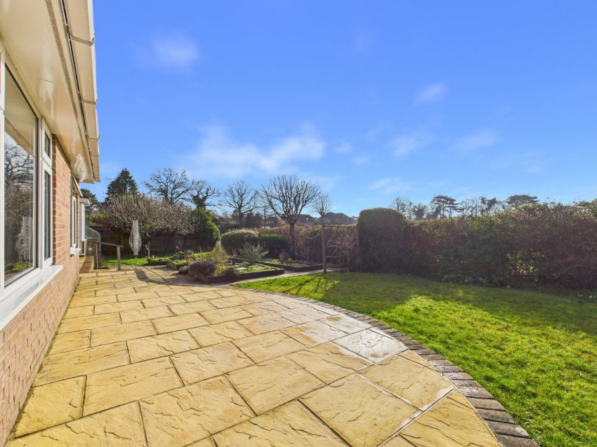 Images for Flackwell Heath, High Wycombe, Buckinghamshire EAID:2640919782 BID:FHH