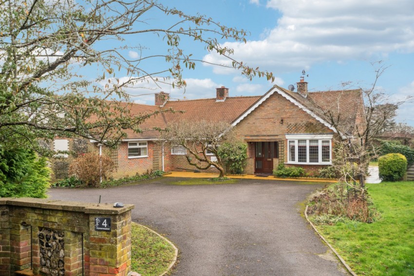 Images for Flackwell Heath, High Wycombe, Buckinghamshire EAID:2640919782 BID:FHH