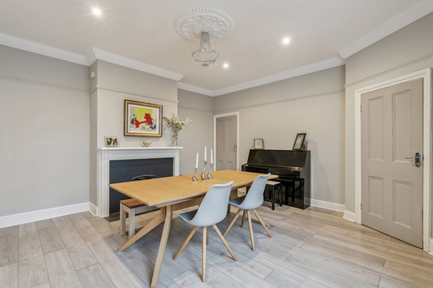 Images for Flackwell Heath, High Wycombe, Buckinghamshire EAID:2640919782 BID:FHH