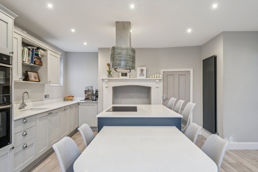 Images for Flackwell Heath, High Wycombe, Buckinghamshire EAID:2640919782 BID:FHH