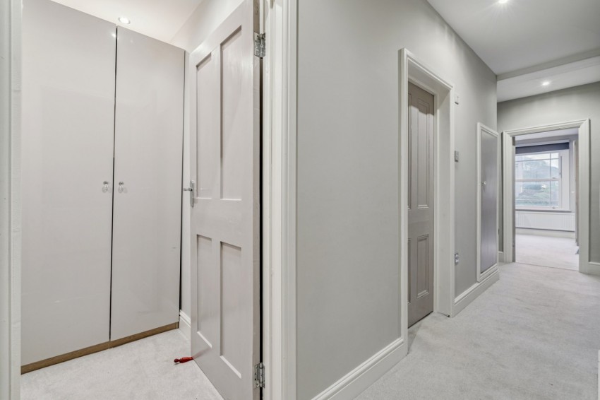 Images for Flackwell Heath, High Wycombe, Buckinghamshire EAID:2640919782 BID:FHH