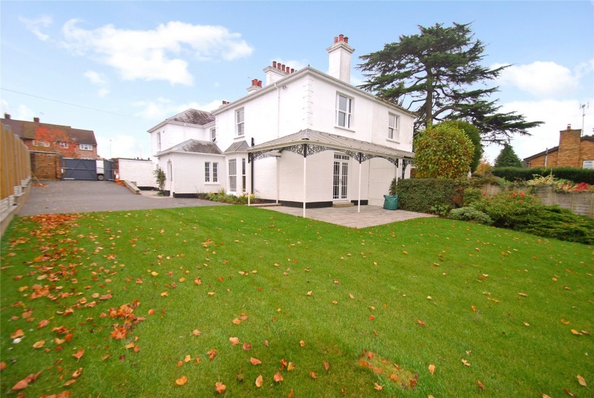 Images for Flackwell Heath, High Wycombe, Buckinghamshire EAID:2640919782 BID:FHH