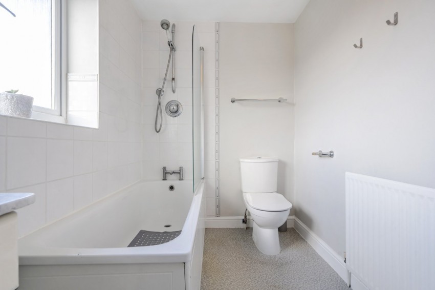 Images for Flackwell Heath, High Wycombe, Buckinghamshire EAID:2640919782 BID:FHH