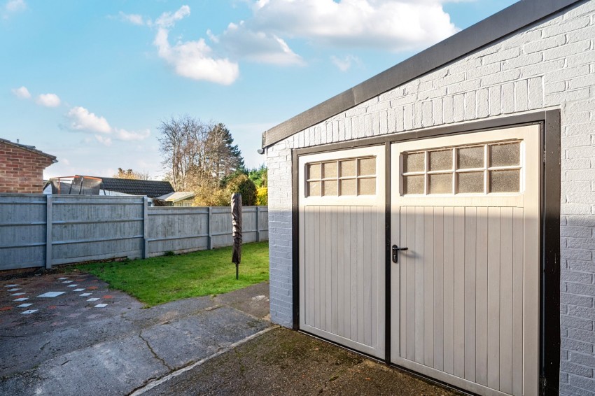 Images for Flackwell Heath, High Wycombe, Buckinghamshire EAID:2640919782 BID:FHH