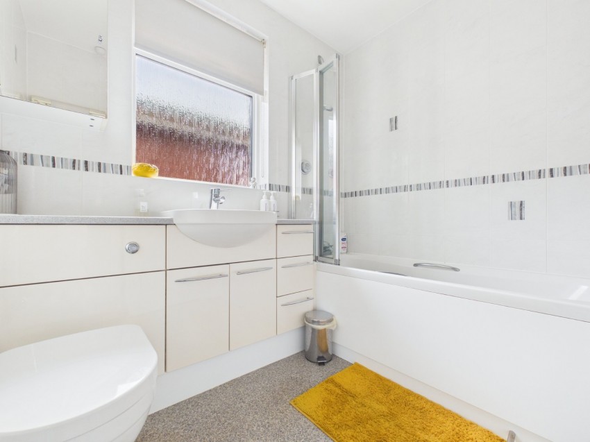 Images for Flackwell Heath, High Wycombe EAID:2640919782 BID:FHH