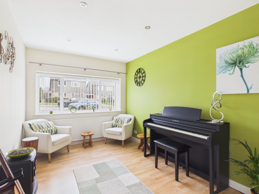 Images for Flackwell Heath, High Wycombe EAID:2640919782 BID:FHH