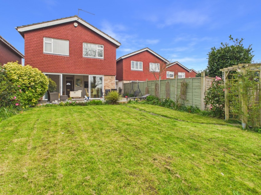 Images for Flackwell Heath, High Wycombe EAID:2640919782 BID:FHH