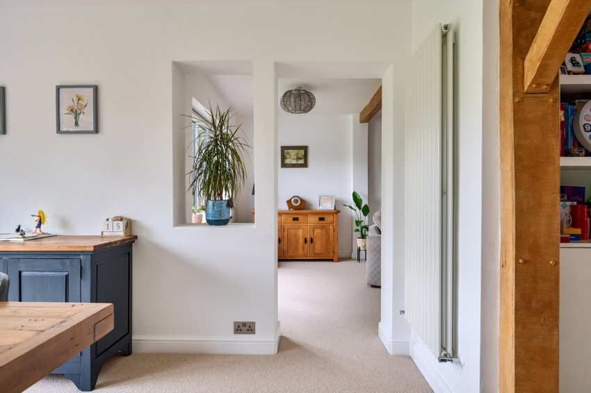 Images for Flackwell Heath, High Wycombe, Buckinghamshire EAID:2640919782 BID:FHH