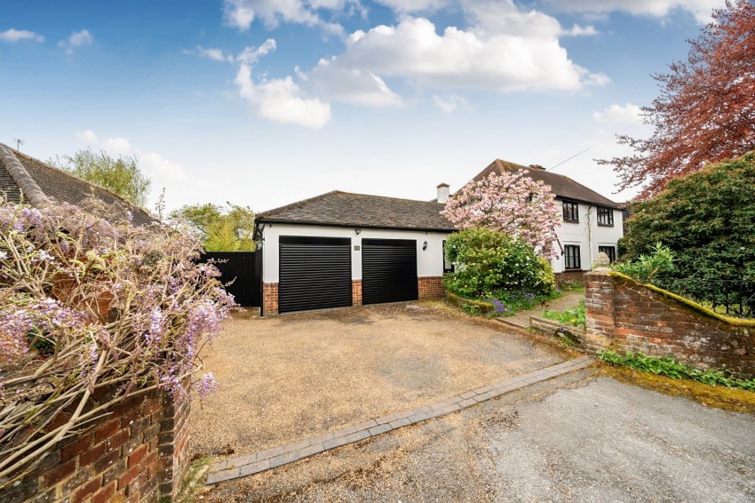 Images for Flackwell Heath, High Wycombe, Buckinghamshire EAID:2640919782 BID:FHH