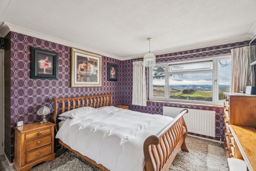 Images for Flackwell Heath, High Wycombe, Buckinghamshire EAID:2640919782 BID:FHH