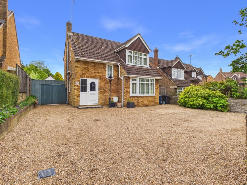 Images for Flackwell Heath, Buckinghamshire EAID:2640919782 BID:FHH