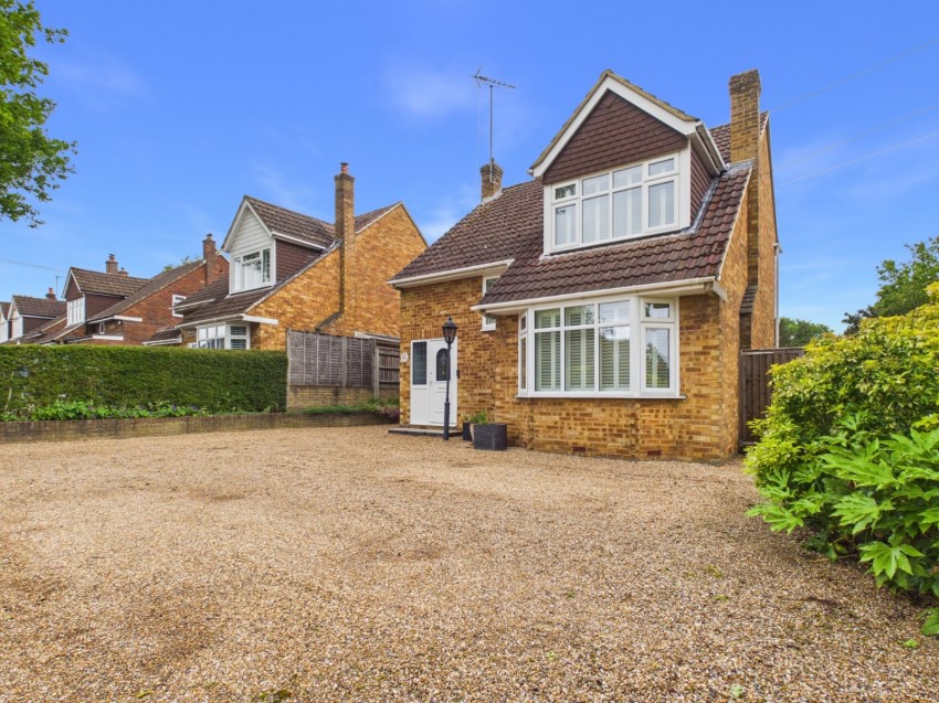 Images for Flackwell Heath, Buckinghamshire EAID:2640919782 BID:FHH