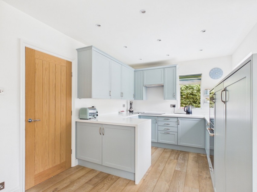 Images for Flackwell Heath, Buckinghamshire EAID:2640919782 BID:FHH