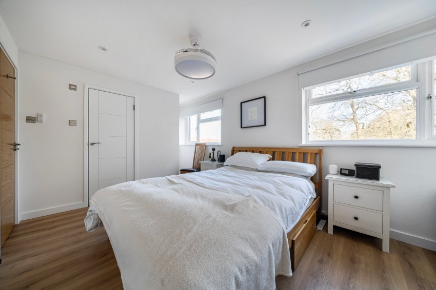 Images for Flackwell Heath, High Wycombe, Buckinghamshire EAID:2640919782 BID:FHH