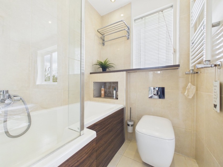 Images for Flackwell Heath, High Wycombe, Buckinghamshire EAID:2640919782 BID:FHH