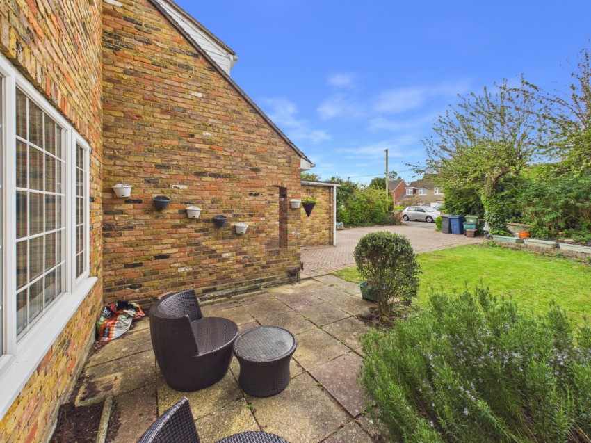 Images for Flackwell Heath, High Wycombe, Buckinghamshire EAID:2640919782 BID:FHH