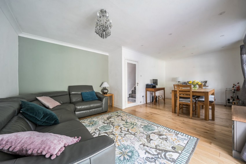 Images for Loudwater, Buckinghamshire EAID:2640919782 BID:FHH