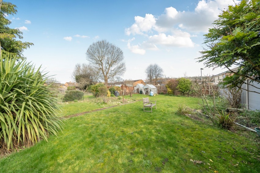 Images for Loudwater, High Wycombe, Buckinghamshire EAID:2640919782 BID:FHH