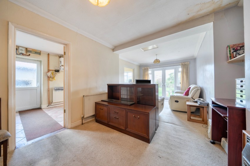 Images for Loudwater, High Wycombe, Buckinghamshire EAID:2640919782 BID:FHH