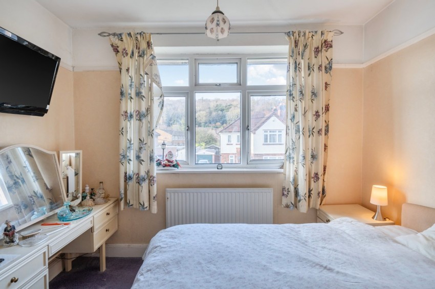 Images for Loudwater, High Wycombe, Buckinghamshire EAID:2640919782 BID:FHH