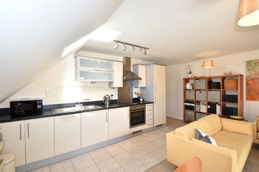 Images for Loudwater, High Wycombe, Buckinghamshire EAID:2640919782 BID:FHH