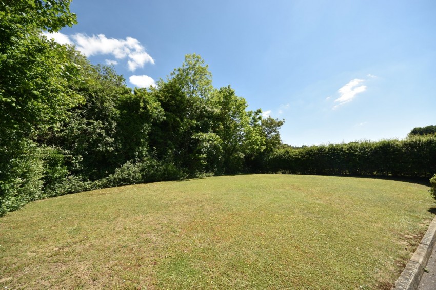 Images for Loudwater, High Wycombe, Buckinghamshire EAID:2640919782 BID:FHH