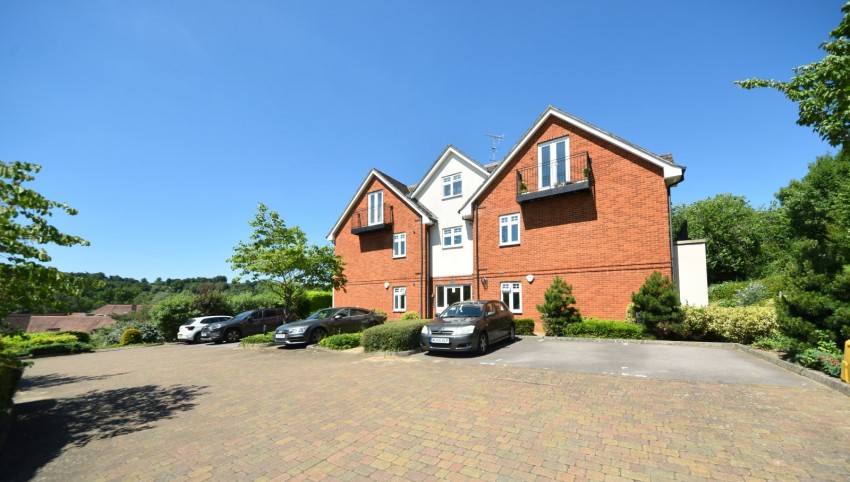 Images for Loudwater, High Wycombe, Buckinghamshire EAID:2640919782 BID:FHH