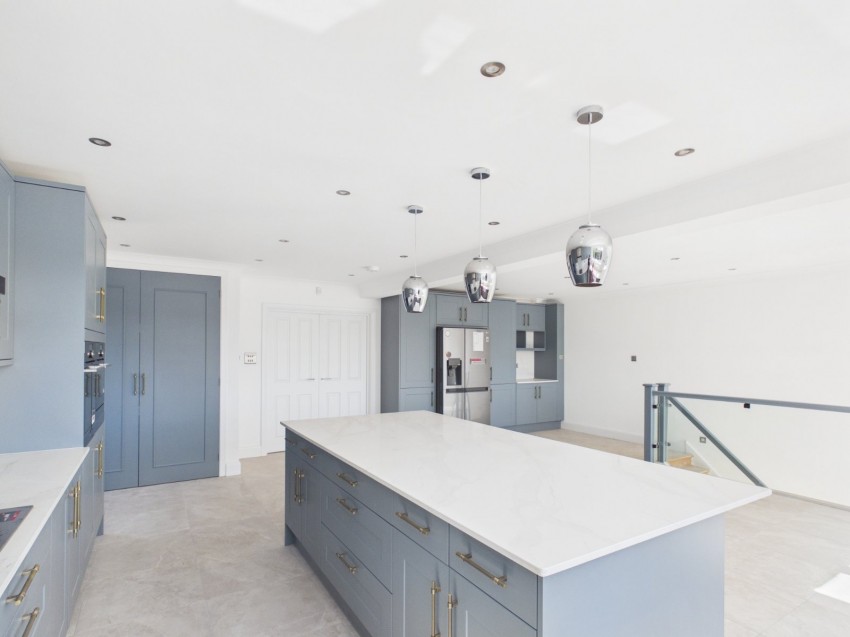 Images for High Wycombe, Buckinghamshire EAID:2640919782 BID:FHH
