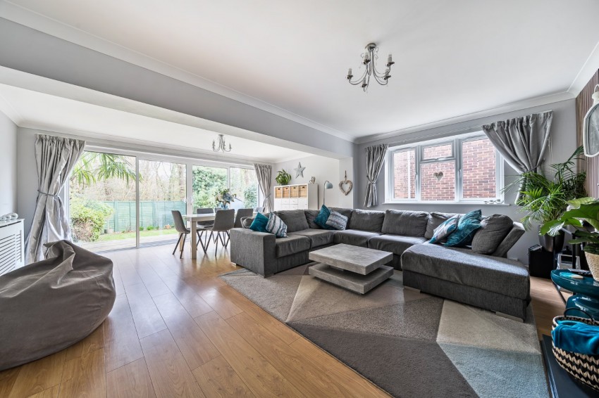 Images for Flackwell Heath, High Wycombe, Buckinghamshire EAID:2640919782 BID:FHH