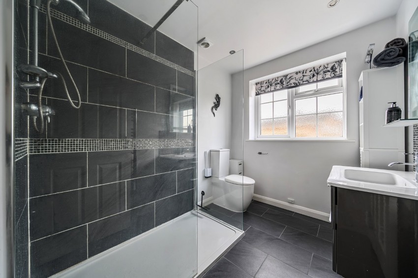 Images for Flackwell Heath, High Wycombe, Buckinghamshire EAID:2640919782 BID:FHH