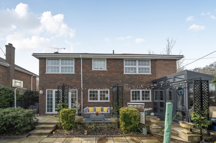 Images for Flackwell Heath, High Wycombe, Buckinghamshire EAID:2640919782 BID:FHH