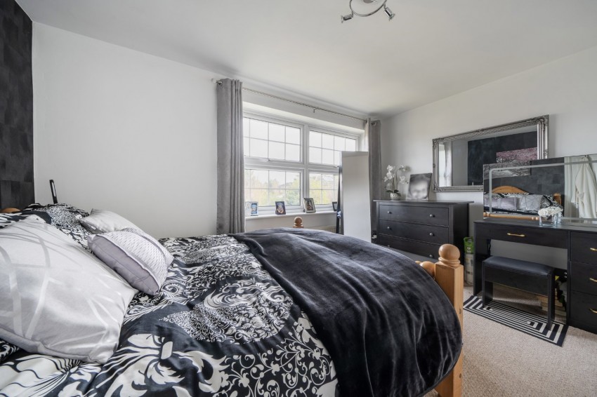 Images for Flackwell Heath, High Wycombe, Buckinghamshire EAID:2640919782 BID:FHH