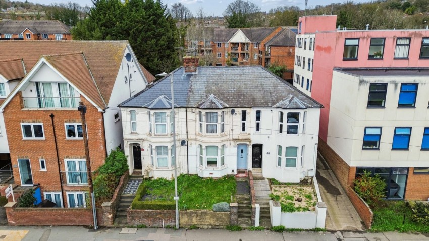 Images for High Wycombe, Buckinghamshire EAID:2640919782 BID:FHH