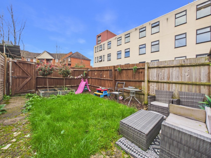 Images for High Wycombe, Buckinghamshire EAID:2640919782 BID:FHH