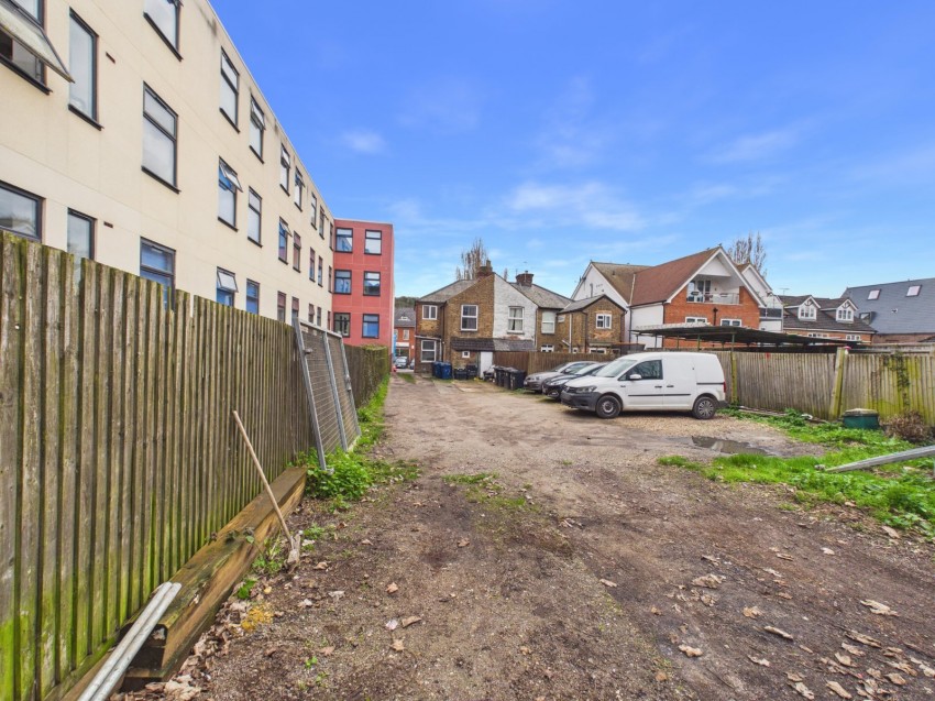 Images for High Wycombe, Buckinghamshire EAID:2640919782 BID:FHH